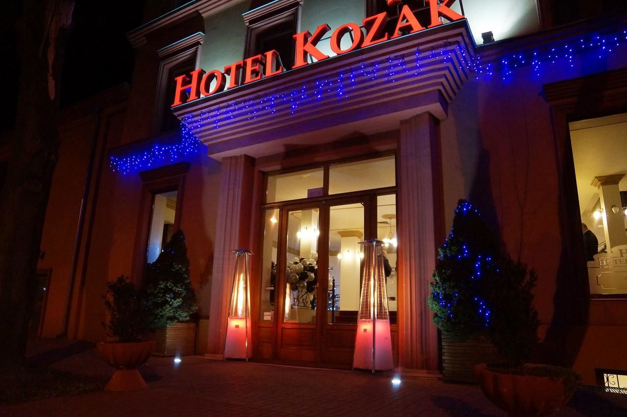 Отель Hotel Kozak Хелм